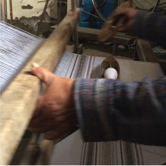 Beautiful alpaca scarf from Ecuador so soft and warm! - Picture 9 of 9